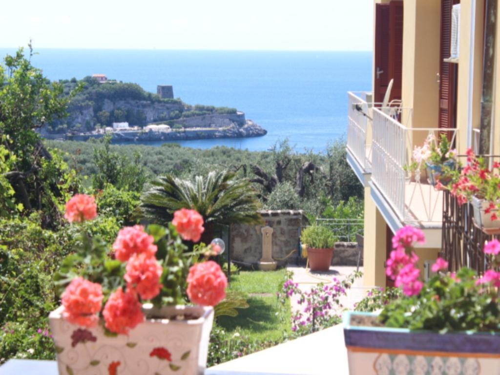 Faraglioni Di Sorrento Guesthouse Pokoj fotografie