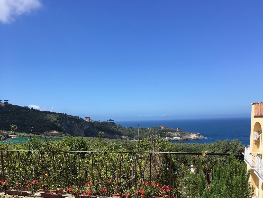 Faraglioni Di Sorrento Guesthouse Exteriér fotografie